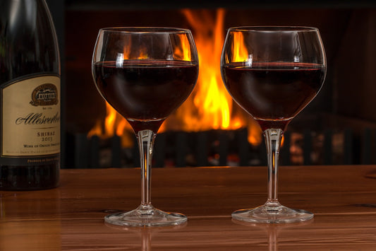 Exploring the Health Benefits of Red Wine: Antioxidants, Heart Health, and Moderation Tips